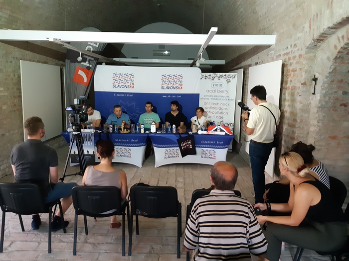 Slika /PU_BP/Konferencija2019/2.Slav.utrka.konf..jpg